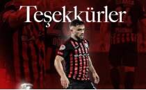 �orum FK'de ayr�l�k: Pedrinho ile yollar ayr�ld�
