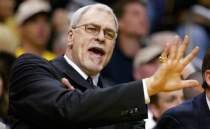 Lakers, Phil Jackson'� heykelle onurland�racak