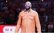 PJ Tucker emeklili�ini a��klad�