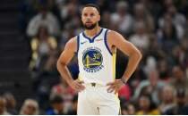 Stephen Curry, Li-Ning ile 10 y�ll�k dev sponsorluk anla�mas� imzalad�