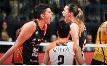 Eczac�ba��, Vak�fbank'�n 19 ma�l�k serisini bitirdi