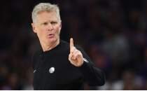 Steve Kerr, emeklilik karar�ndan nas�l son anda d�nd�?