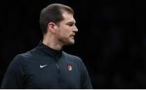 Blazers, yeni sahiplik d�neminde ko� aray���na h�z verdi