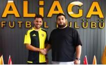 Alia�a Futbol, Ahmet Arslan ile 1+1 y�ll�k s�zle�me imzalad�