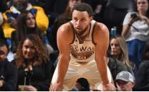 Curry: 'Bat�'n�n zirvesindeki herkes i�in zorlu rakibiz'