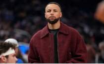 Stephen Curry'den d�n�� sinyali