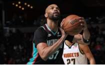 Pelicans, Taj Gibson'� serbest b�rakt�