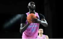 Tacko Fall, 76ers ile anla�arak NBA'e geri d�nd�!