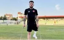 Ampute milli futbolcu �mer G�lery�z, Wisla Krakow'a transfer oldu