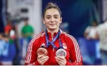 Milli halterci Nuray G�ng�r, Avrupa �ampiyonas�'nda 4'�nc� oldu