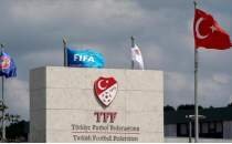 TFF Tahkim Kurulu, Galatasaray'a verilen para cezas�n� onad�