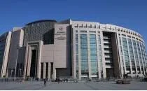 Futbolda bahis ve �ike operasyonu: 32 g�zalt�!