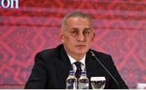 TFF'den Mircea Lucescu i�in ba�sa�l��� mesaj�