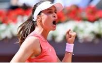 Zeynep S�nmez'den kariyer rekoru