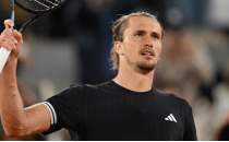 Fransa A��k'ta Zverev, Kostyuk ve Andreeva yar� finale ��kt�