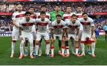 Futbolda milli mesai ba�l�yor!