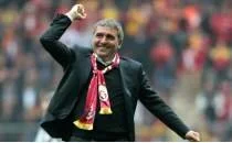 Romanya'da Lucescu yerine Hagi iddias�