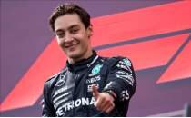 Avusturya GP'sinde Verstappen kaza yapt�, Russell pole pozisyonunu kapt�