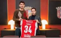 Be�ikta�, ayr�l��� KAP'a bildirdi: Demir Ege