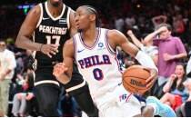 Tyrese Maxey en az 3 hafta parkelerden uzak kalacak