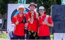 Ok�ulukta 2 g�m�� ve 1 bronz madalya