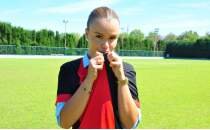 Zeynep Mestan: 'T�rk futbolunda kad�nlar daha fazla yer almal�'