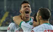 Trabzonspor'dan, Umut Nayir'i kadrosuna katt�