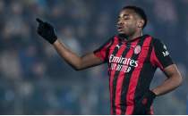 Milan, Como deplasman�nda kazand�: Rabiot'tan duble