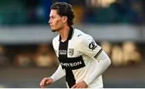 Trabzonspor'da sol bek transferinde mutlu son: Mathias Lovik