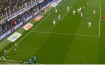 Fenerbah�e'nin Be�ikta� derbisindeki gol� VAR'dan d�nd�