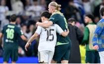 Erling Haaland, Arda G�ler'e kay�ts�z kalamad�!