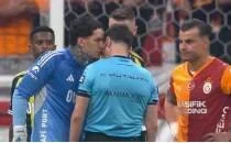 Ederson k�rm�z� kart g�rd�, Yasin Kol'a b�y�k tepki g�sterdi