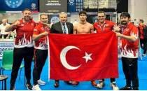 Gen� milli kick boks�ular D�nya �ampiyonas�'nda 5 alt�n madalya kazand�
