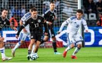 Almanya, Yunanistan'a tak�ld�!