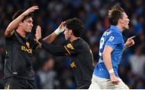 Napoli ka�t�, Roma kovalad�! Alt� goll� ma�ta kazanan ��kmad�!