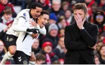 Michael Carrick, Bruno Fernandes'i kesti, k�t� gidi�at� kesemedi!
