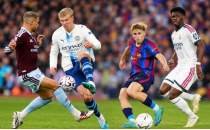 Barcelona ve Manchester City'den ilk kay�p!