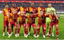 Yazarlardan Galatasaray yorumlar�