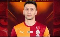 Galatasaray Erkek Voleybol Tak�m� Yi�it Sava� Kaplan'� a��klad�