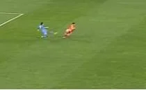 Galatasaray'�n derbide gol� iptal oldu!