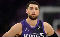Zach LaVine sezonu kapatt�