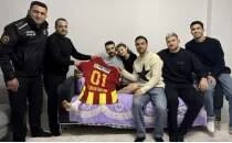 Kayserispor'dan operasyonda yaralanan �zel harekat polisine ziyaret