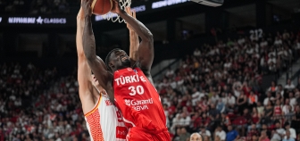 Adem Bona: 'Gzel bir galibiyet aldk'